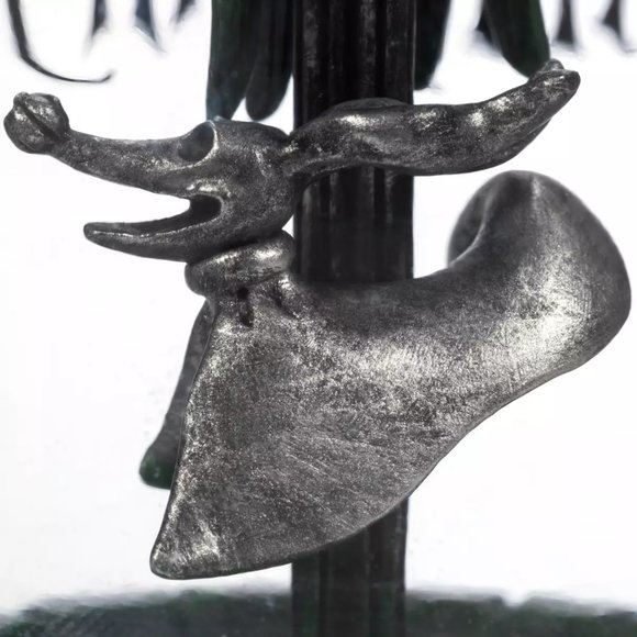 The Nightmare Before Christmas Legacy Sketchbook Ornament – 30th Anniversary – L - Picture 4 of 4